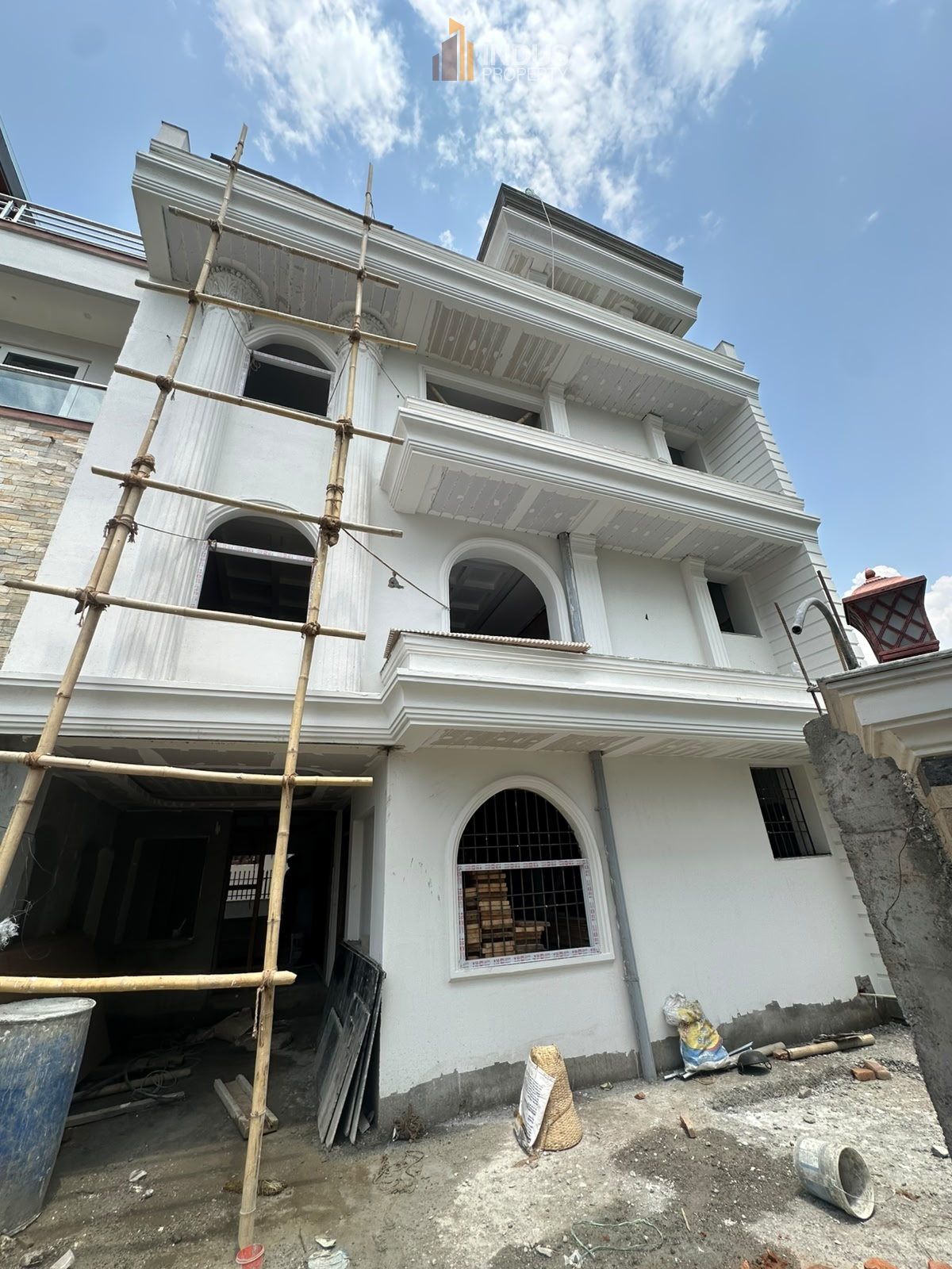 property-image